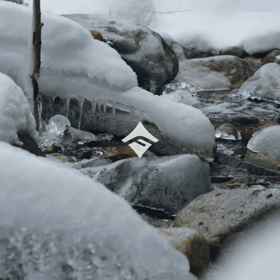 Fezzari Logo in the Winter