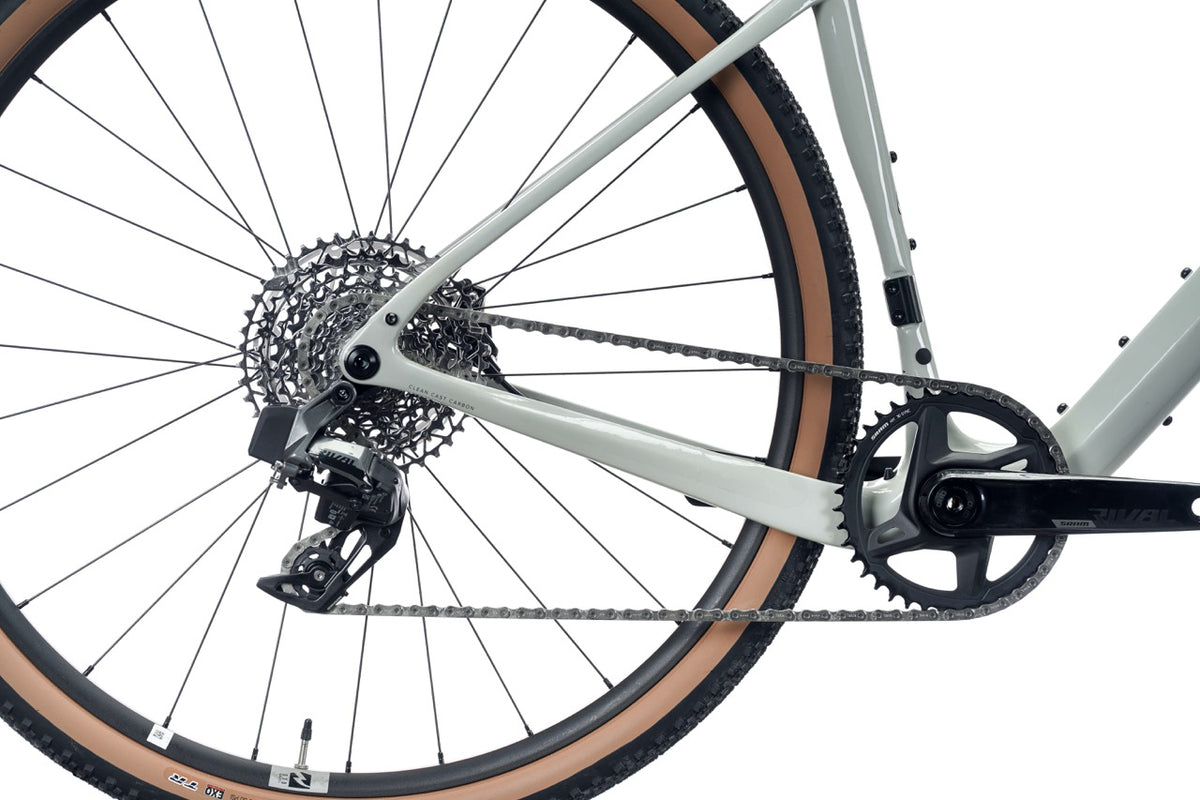 Rear derailleur, cassette and crankset on the Shafer 2.0 Elite gravel bike