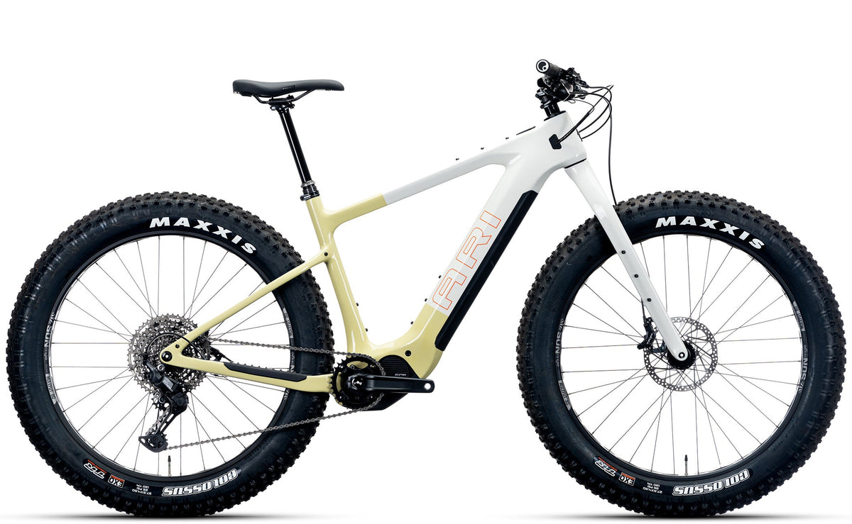 Explorer Peak Comp White Bone