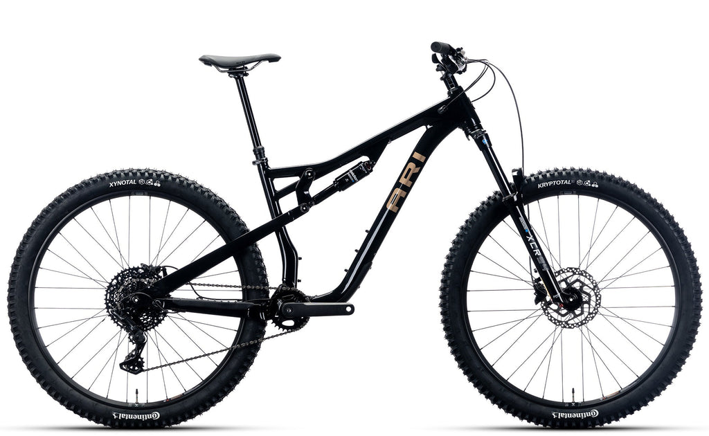 Cascade Peak Comp in Black