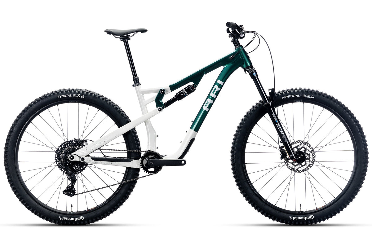 Cascade Peak Comp in Green White