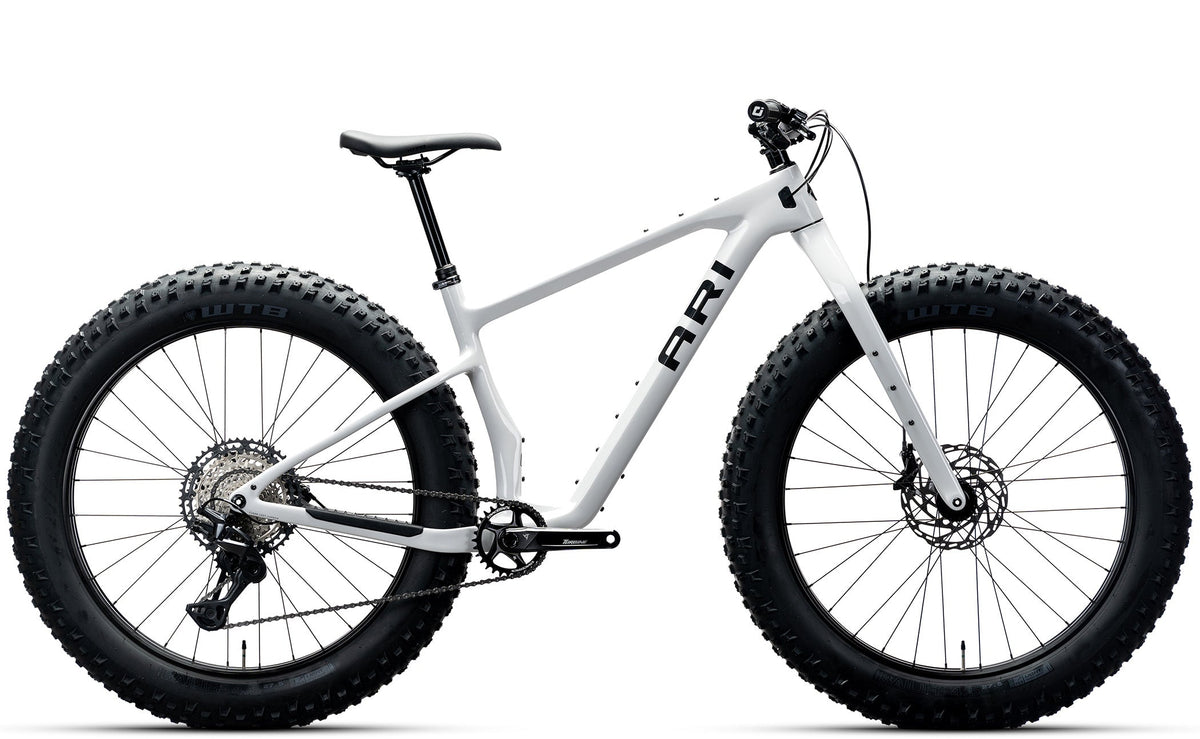 Kings Peak Elite in White Black