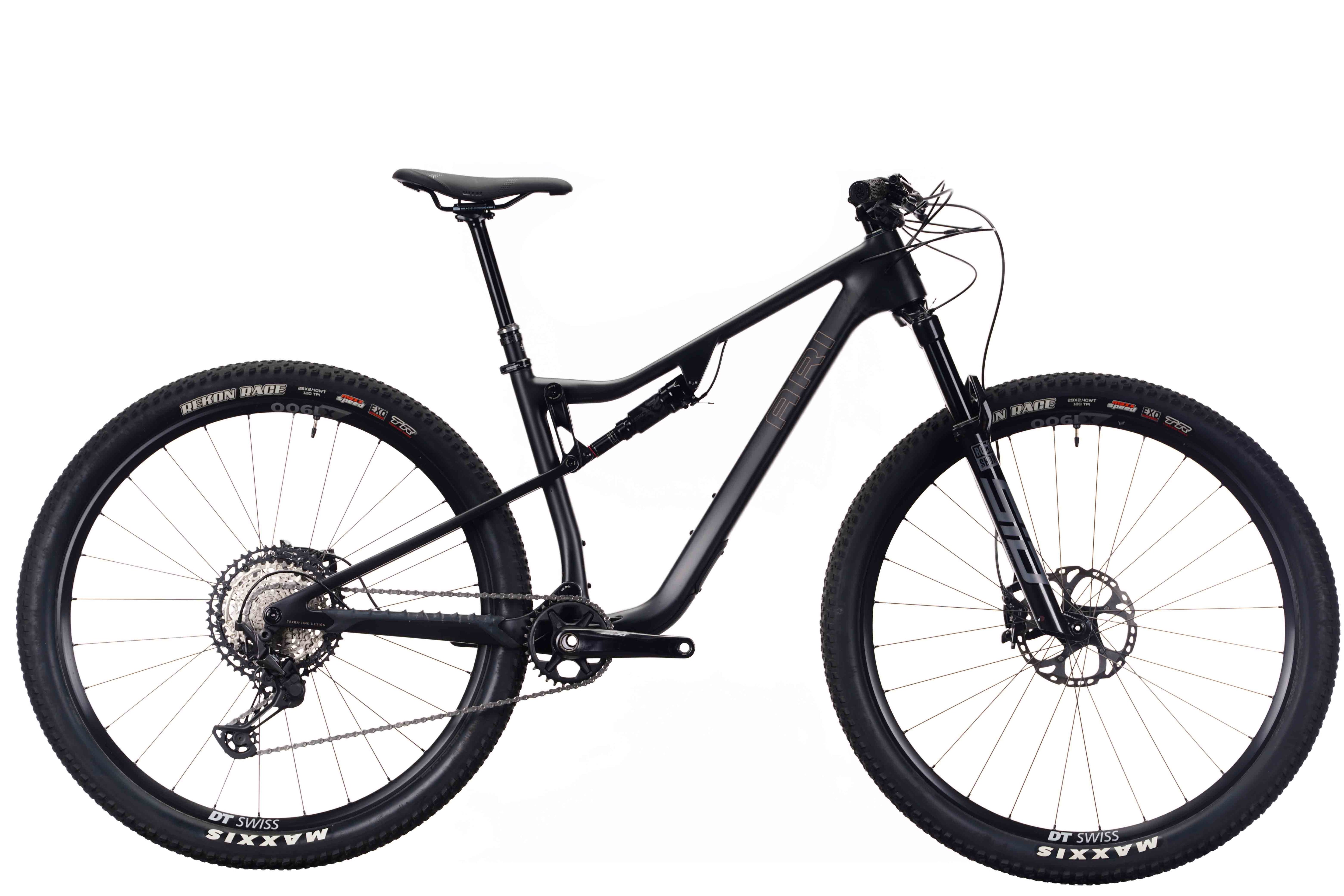 Signal Peak 3.0 Elite (Medium) Raw Carbon Podium Gold Outlet o1149