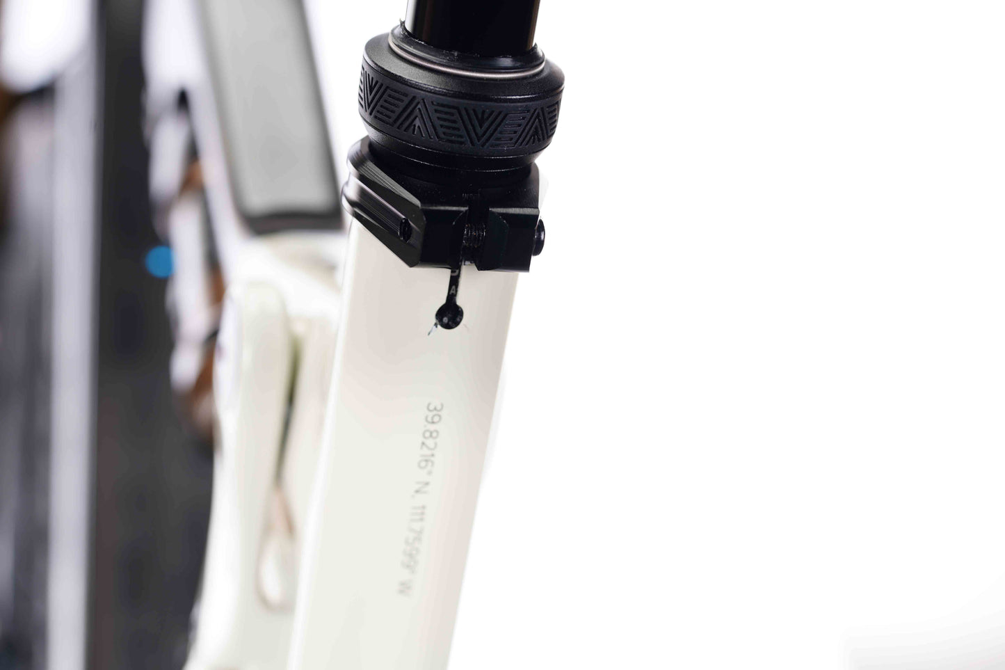 Nebo Peak 1.5 Pro Raw Carbon Granite (Large) - Outlet o1178