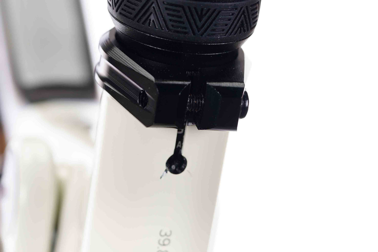 Nebo Peak 1.5 Pro Raw Carbon Granite (Large) - Outlet o1178