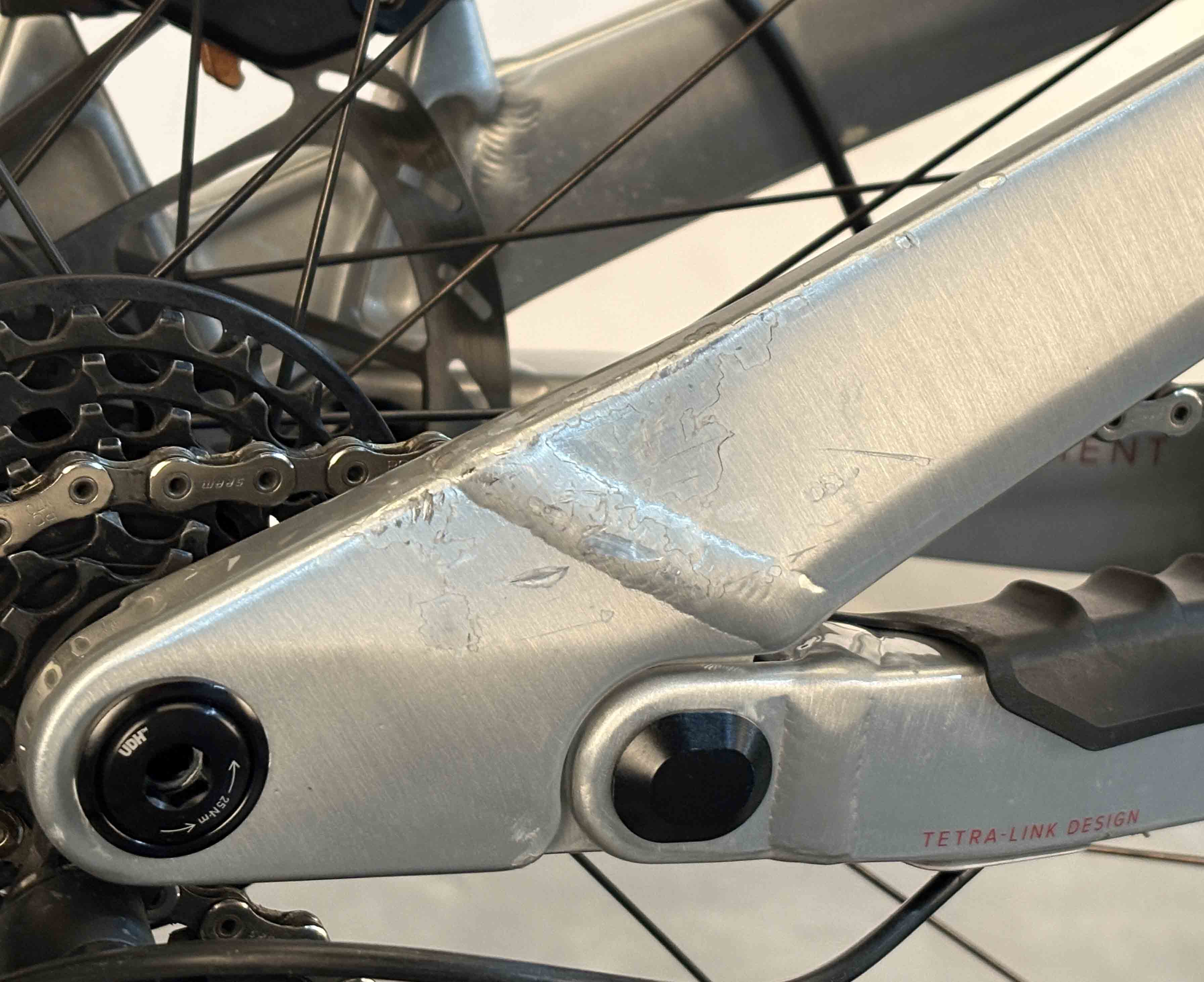 Superior Peak Elite (S1) White Brushed Alloy Outlet o919