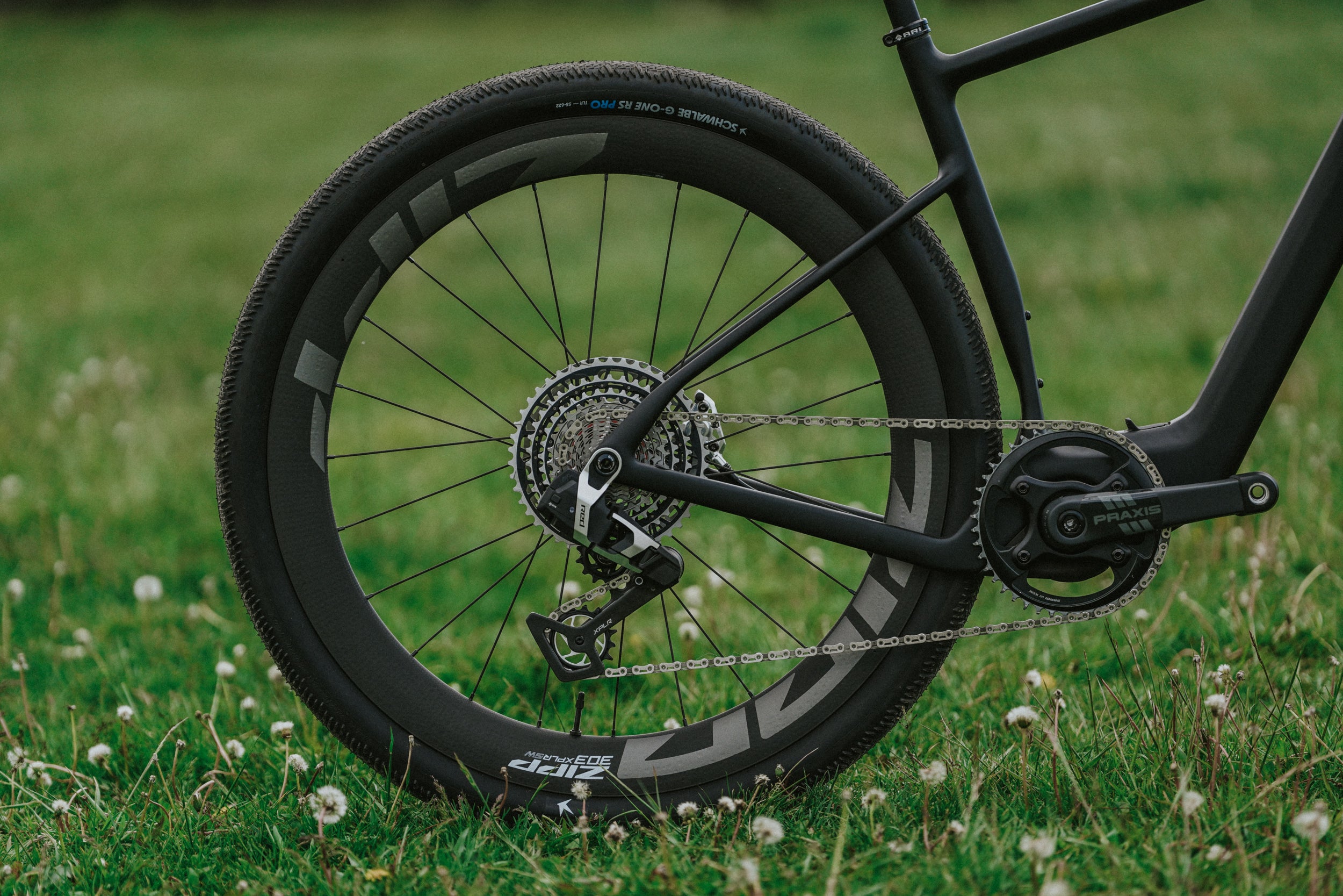 E-Gravel (Pre-Order)